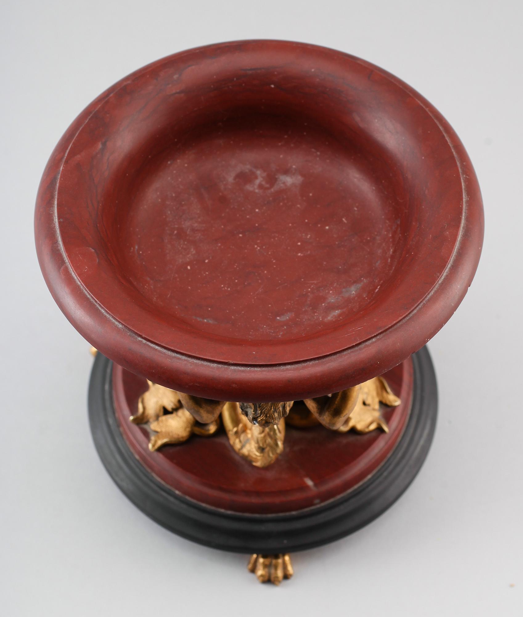 BORDSUPPSATS, marmor och förgylld brons, 1800-talets andra hälft.