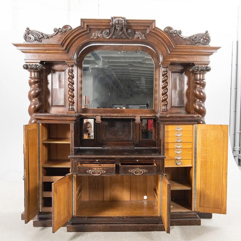 Cabinet/Sideboard Baroque style around 1900.