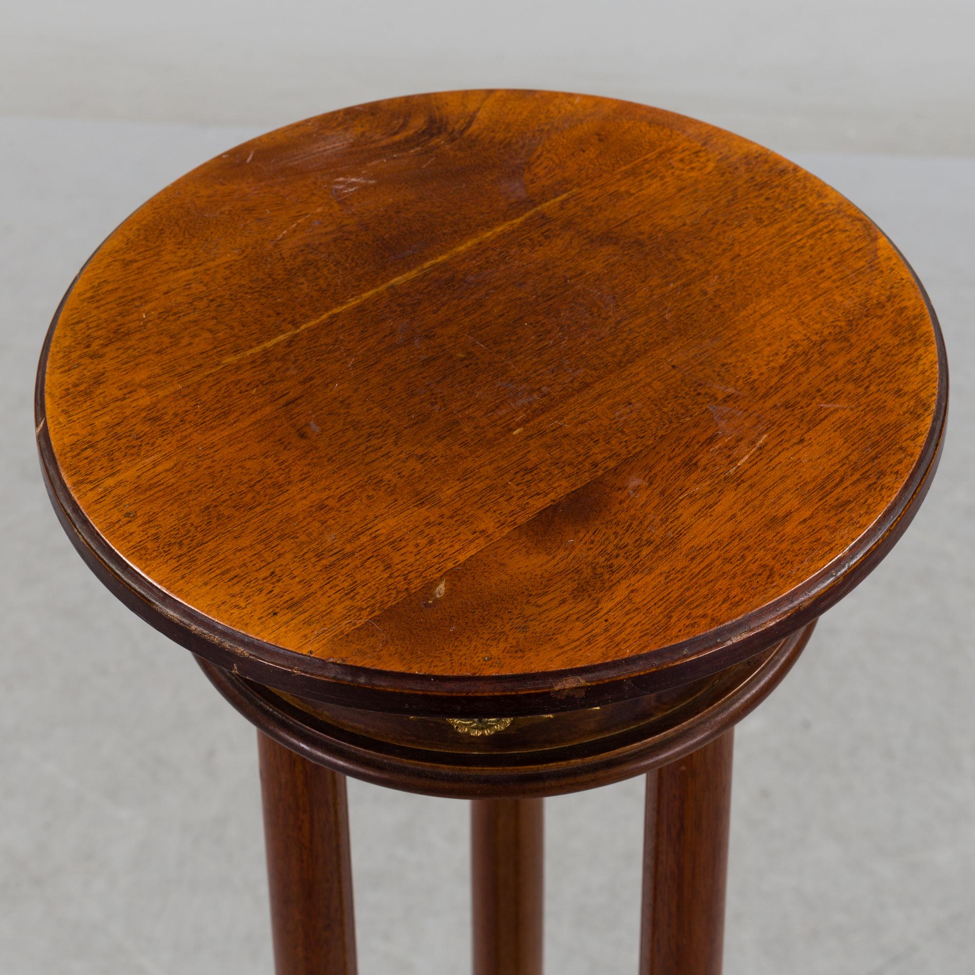 A PEDESTAL, Empire-style, first half of the 20th century.