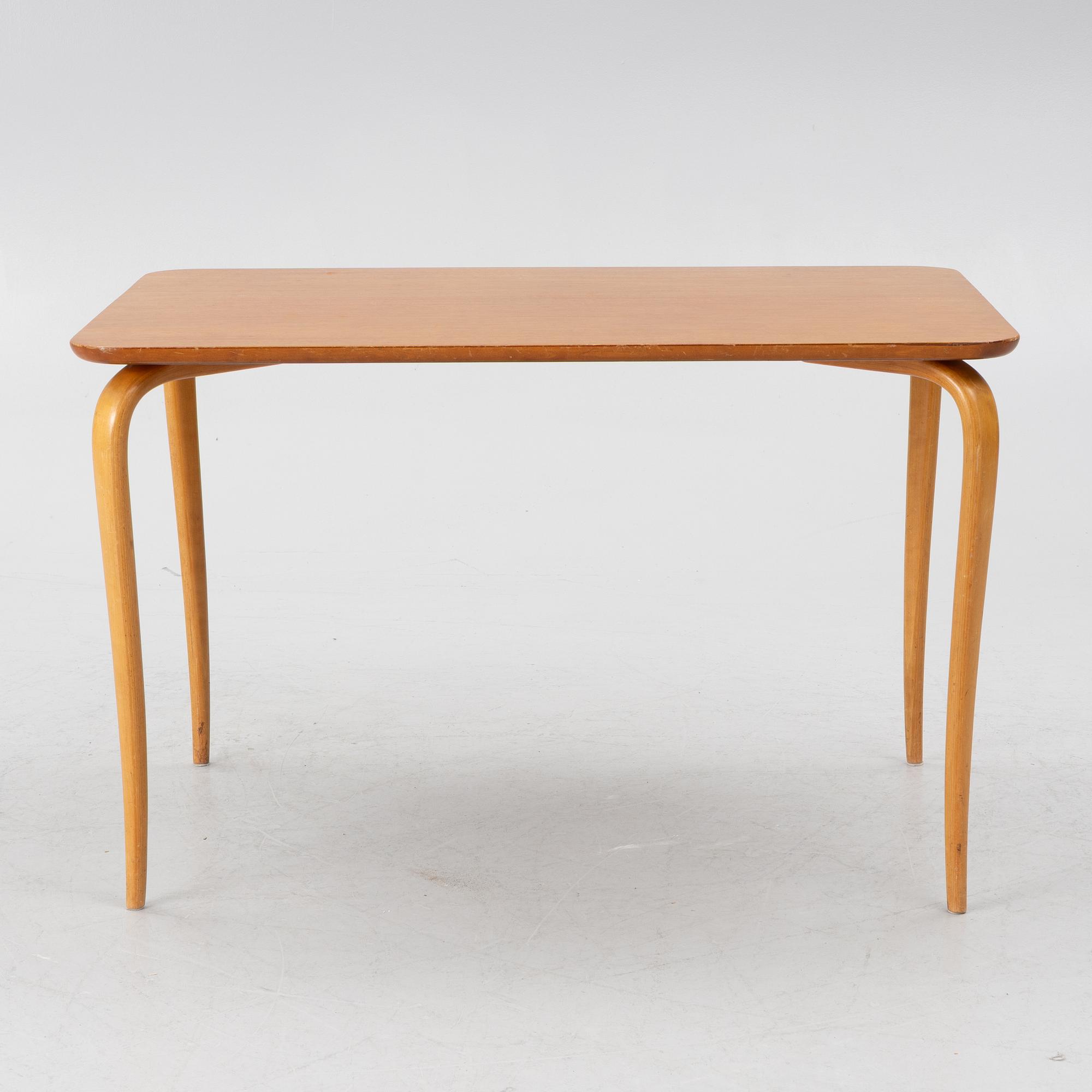 Bruno Mathsson, soffbord , Värnamo, 1942.