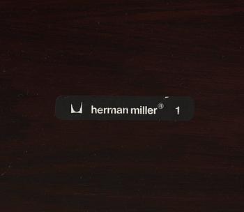 A Charles & Ray Eames "Lounge Chair and ottoman", Herman Miller, USA.