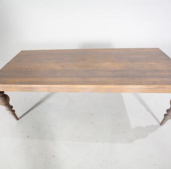 Elin Louise Sveen matbord 'Viola' för Ygg & Lyng 2000-tal.