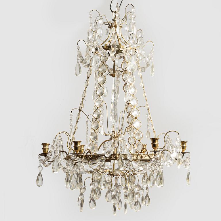 A Gustavian style chandelier, mid-20th Century.