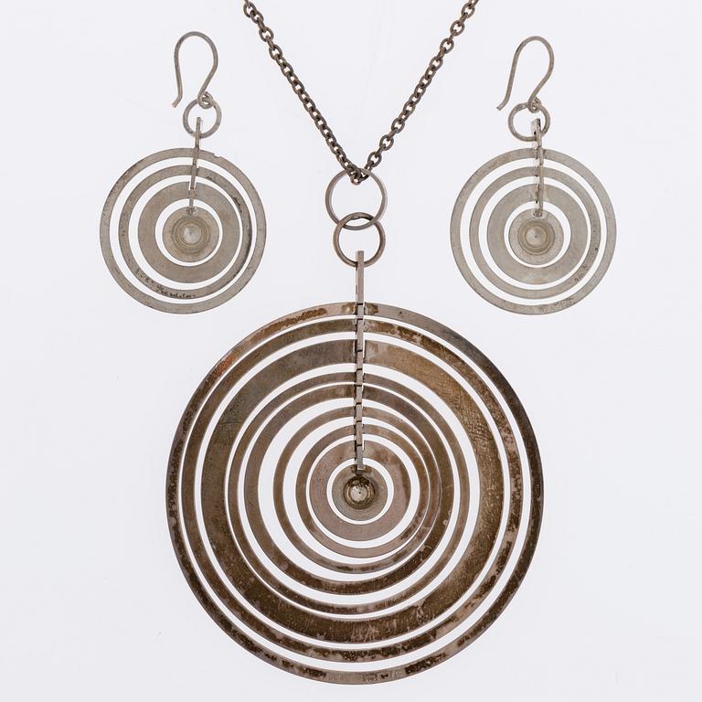 TAPIO WIRKKALA, KAULAKORU ja KORVAKORUT Hopeakuu, sterling hopeaa, N. Westerback 1971.