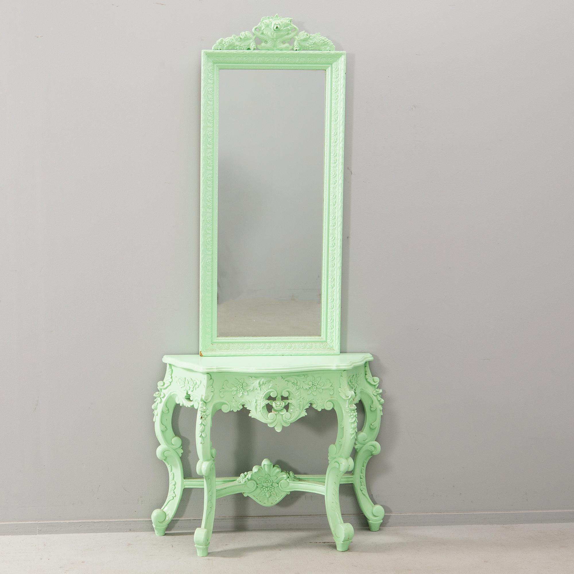 Mirror with console table around 1900.