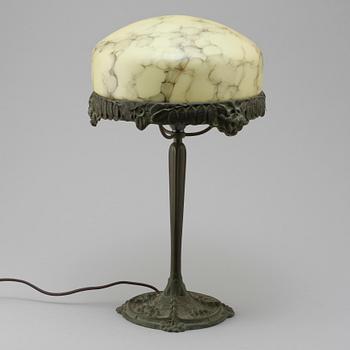 BORDSARMATUR, jugend, 1900-talets första del.