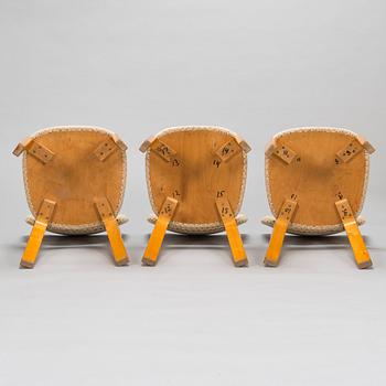 Alvar Aalto, three mid-20th century '62' chairs for O.Y. Huonekalu- ja Rakennustyötehdas A.B.