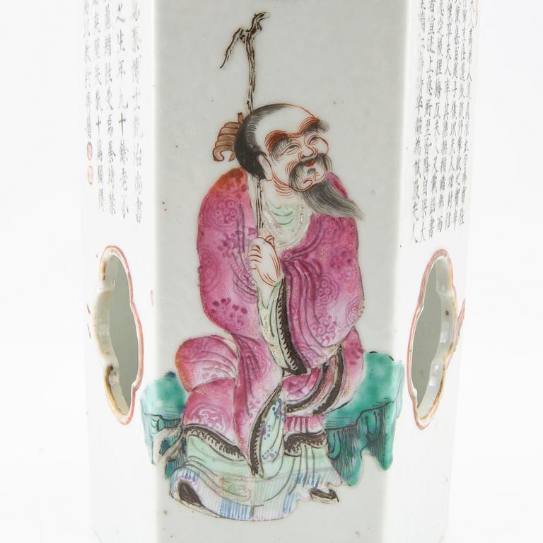 A famille rose lantern, late Qing dynasty.