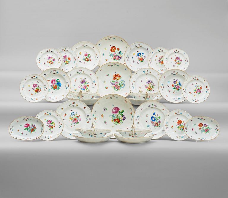 An extensive dinner service, Meissen, mainly 18th century.