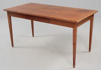 SKRIVBORD, gustaviansk stil, 1900-tal.