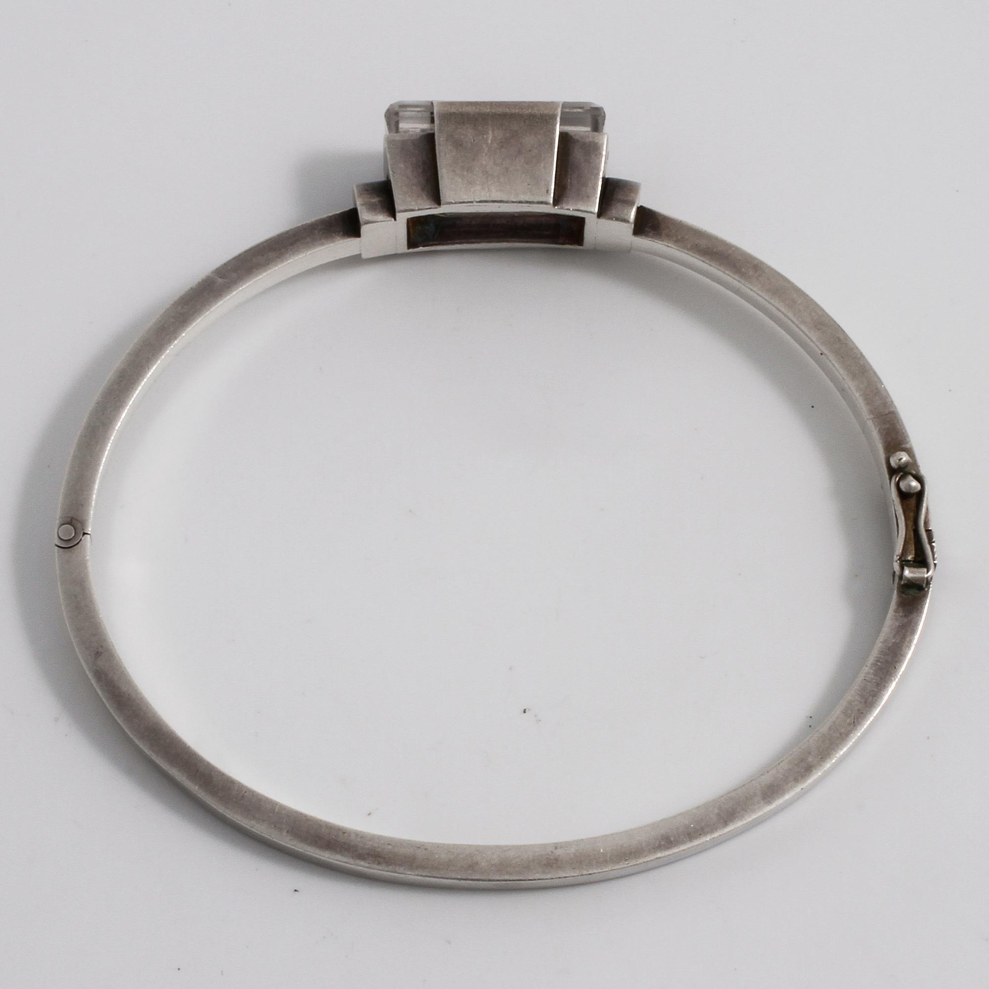 ATELJÉ STIGBERT, Stockholm, 1949, a rock crystal bangle.