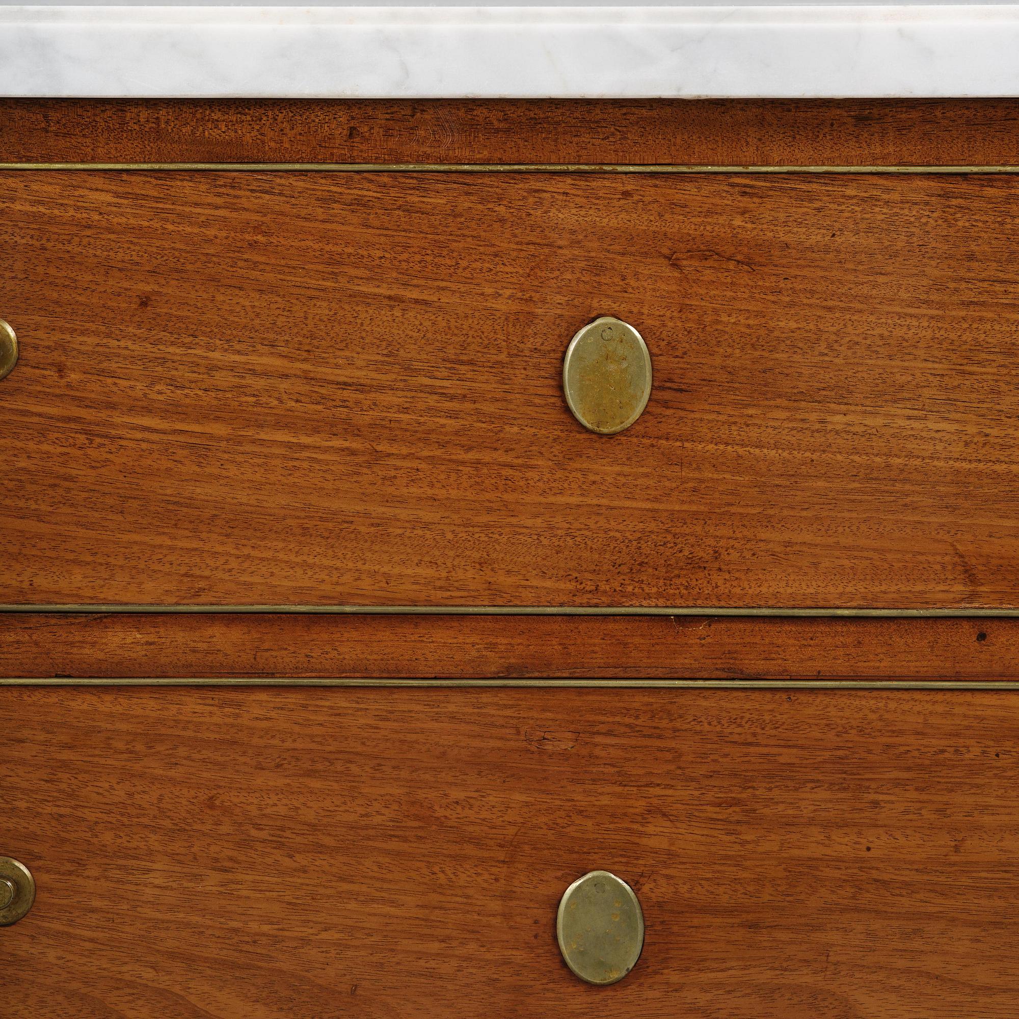 A late Gustavian mahogny commode by C D Fick (1776.1896).