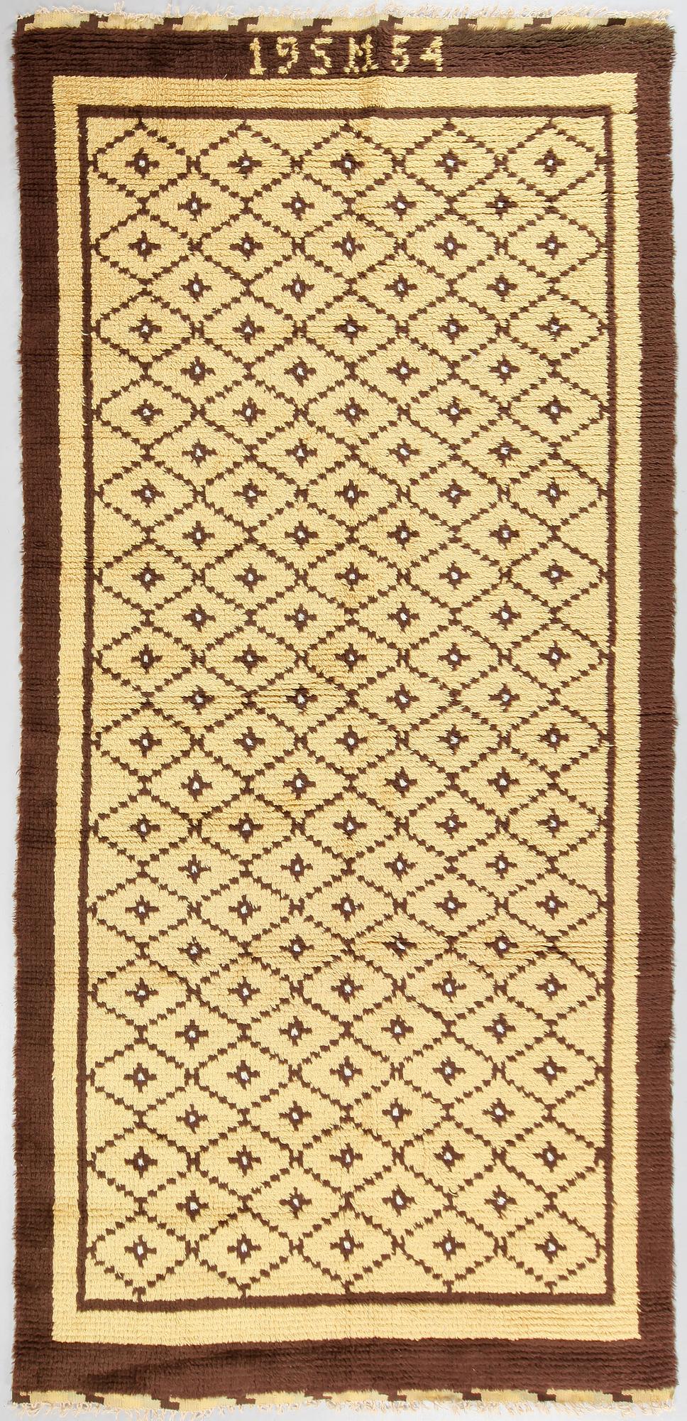 MATTA, rya, 255x123 cm, 1900-talets andra hälft.