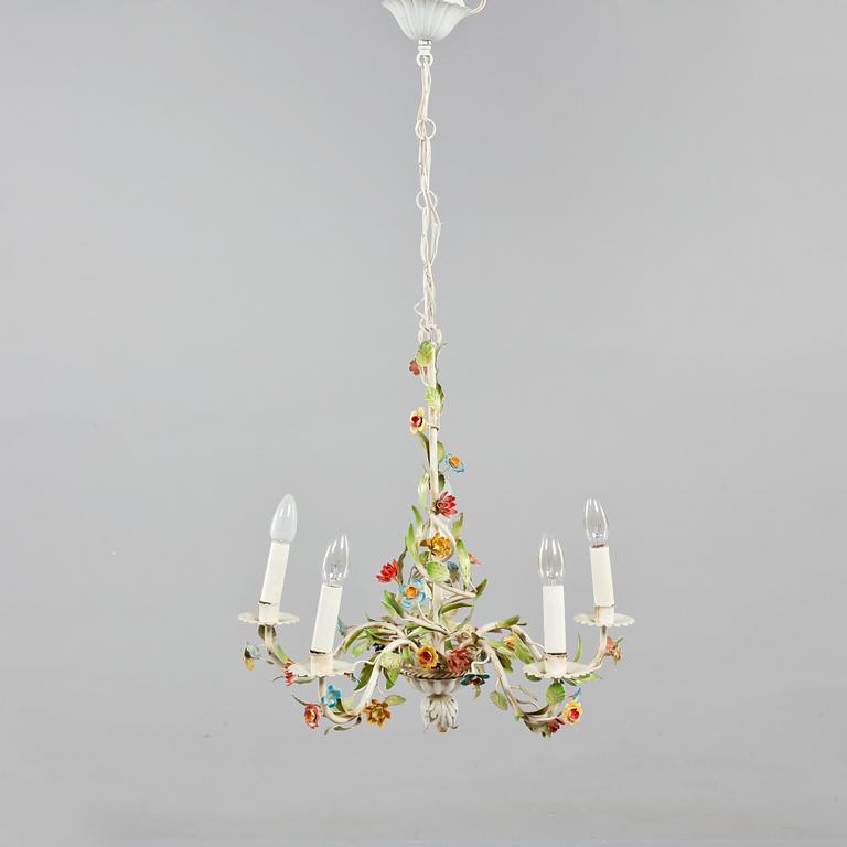 TAKLAMPA, enligt uppgift inköpt på Firma Svenskt Tenn, 1970-tal. Höjd 56 cm.