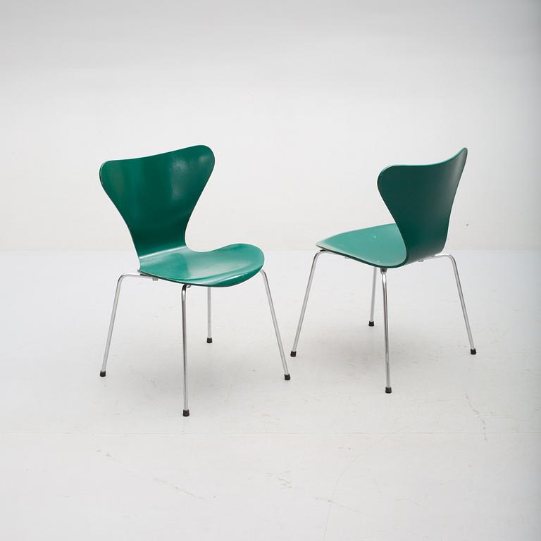 STOLAR, 6 st, "Sjuan", Arne Jacobsen för Fritz Hansen, Danmark, 1968.