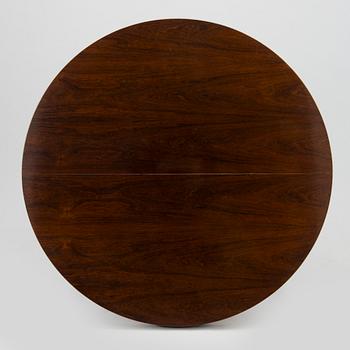 Severin Hansen, mid-20th century dining table, model 180 for Haslev Møbelsnedkeri, Denmark.