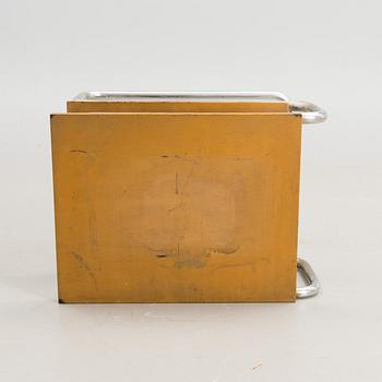 A 1930s table for Helsingin Uusi Rautasänkytehdas J. Merivaara.