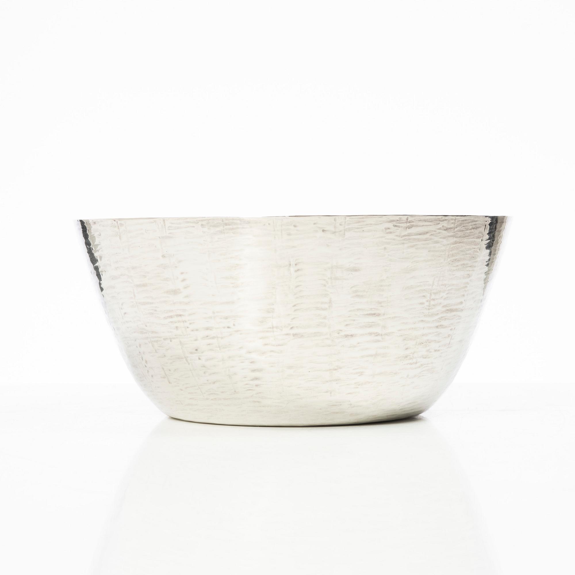 Tapio Wirkkala, a sterling silver bowl, Kultakeskus Oy, Tavastehus, Finland, 1984.
