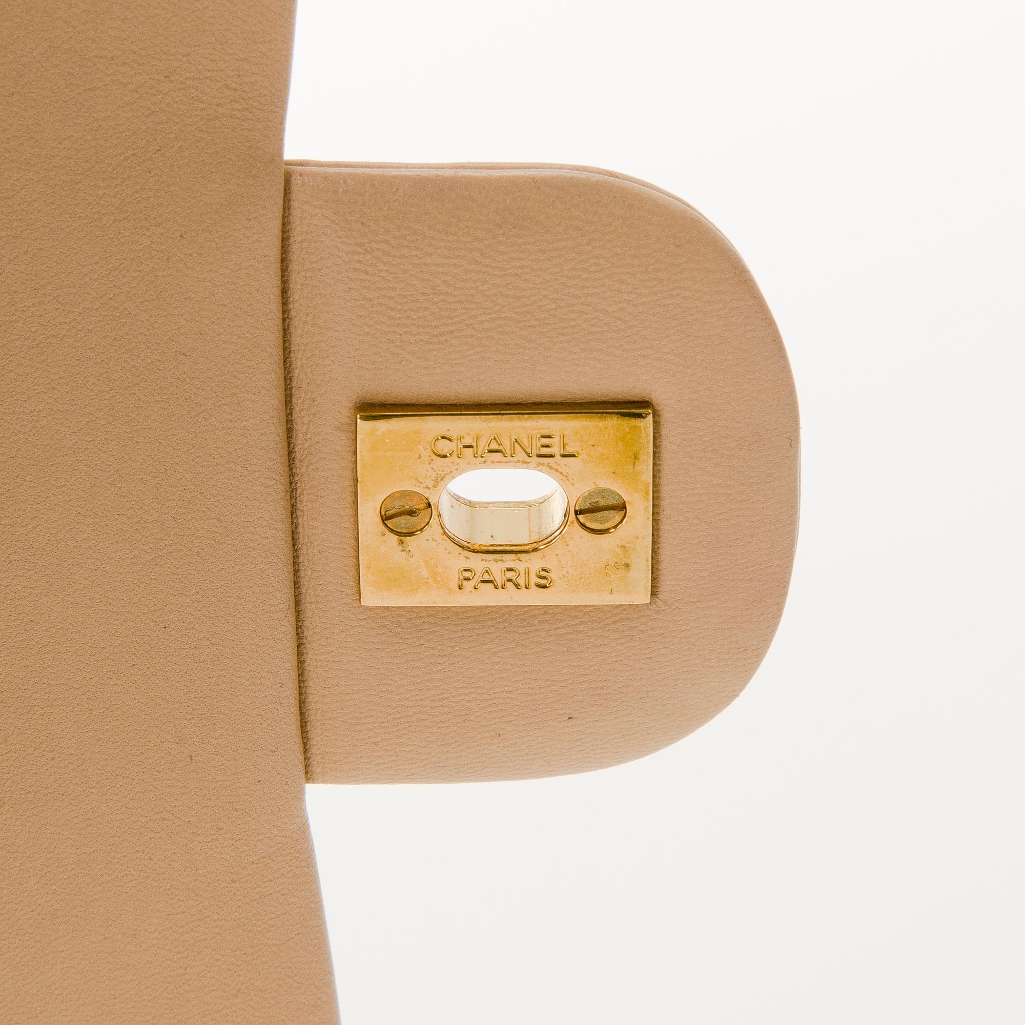 CHANEL, "Double Flap bag", LAUKKU.