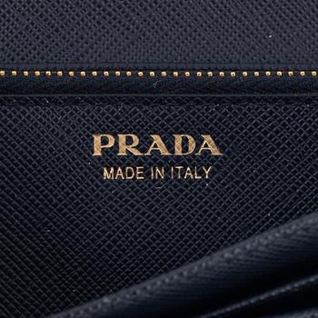 Prada, wallet, 2015.