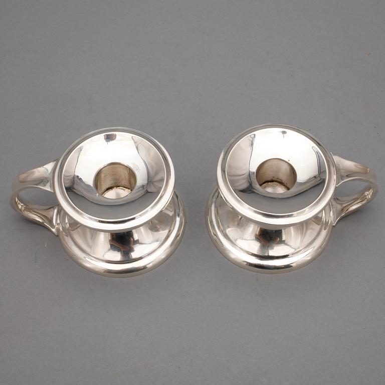 NATTLJUSSTAKAR, silver, okänd mästare, 1900-tal. Totalvikt ca 447 g.