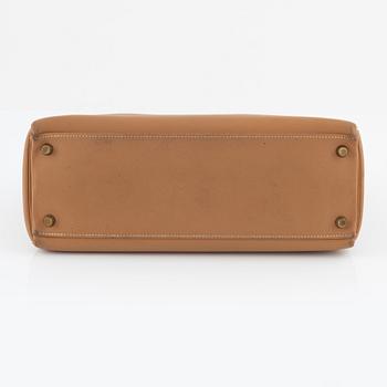 Hermès, "Kelly 32" 2001.
