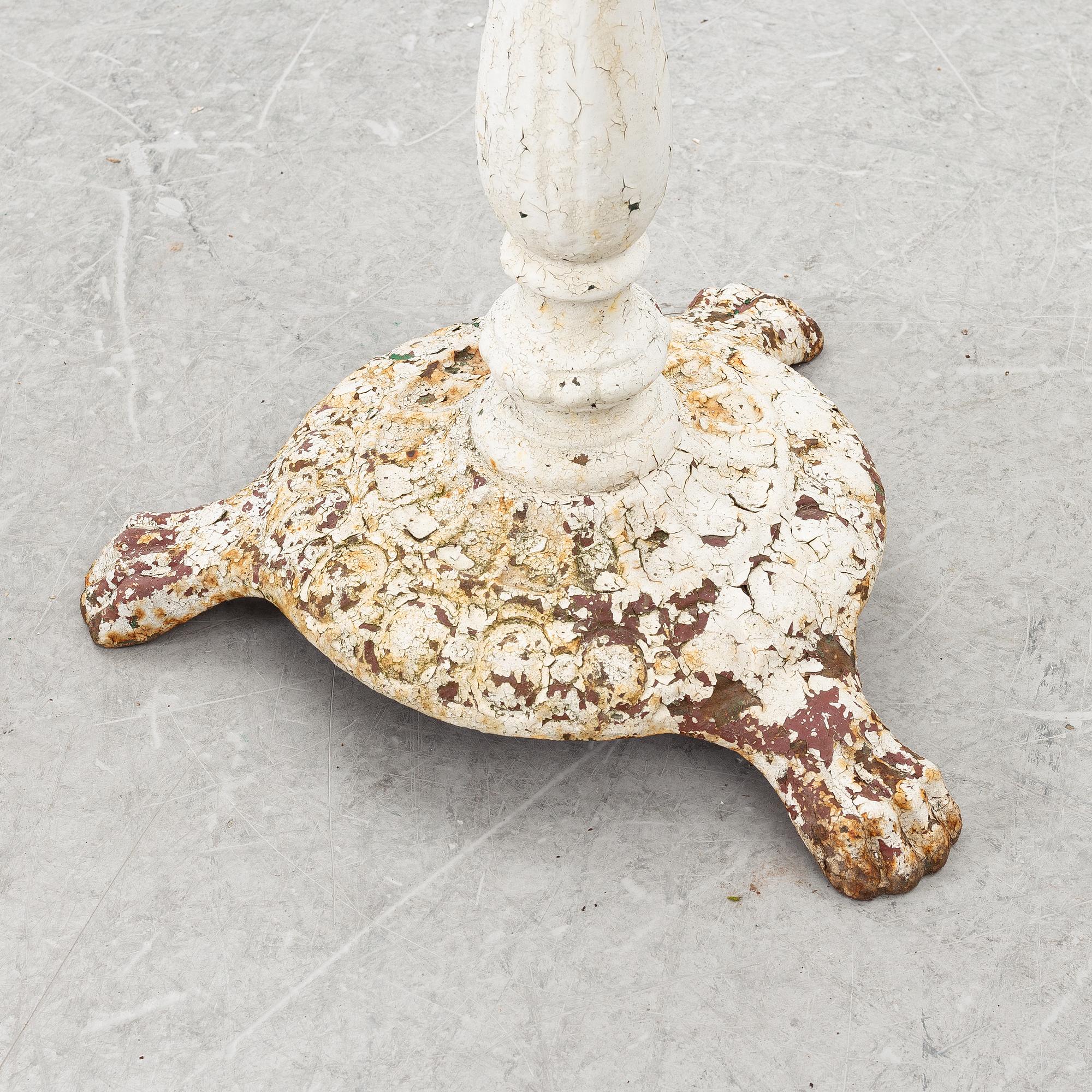 Trädgårdsbord, 1900-tal.