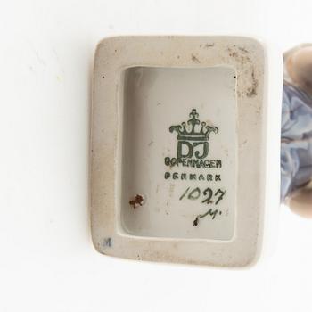 Figurines 7 pcs Royal Copenhagen/Bing & Grøndahl
 and Dahl Jensen mid/late 20th century porcelain.