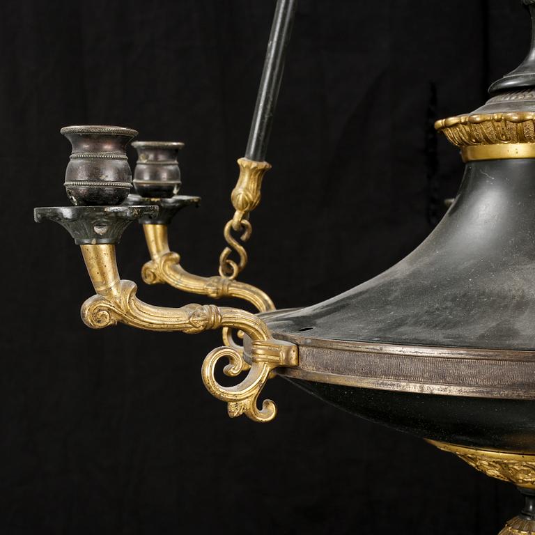 TAKAMPEL, Empirestil, 1900-talets första hälft.