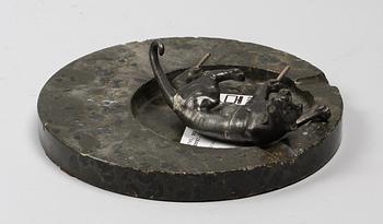 SKRIVBORDSUPPSATS samt ASKFAT, 1900-tal.