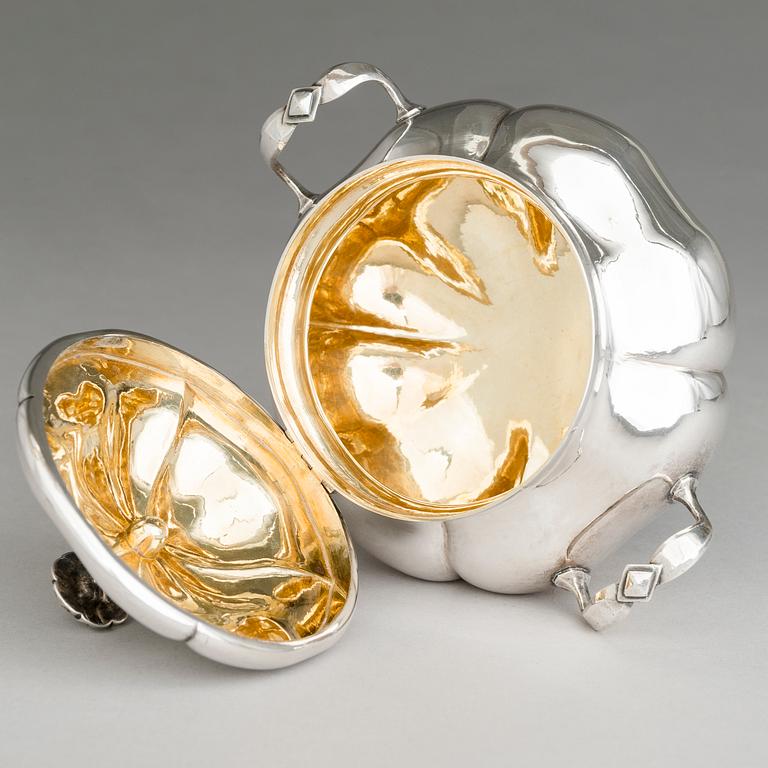 CARL SIEWERS, sockerskål, silver, S:t Petersburg 1859.