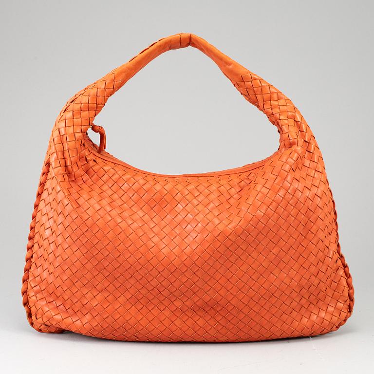 BOTTEGA VENETA, leather bag.