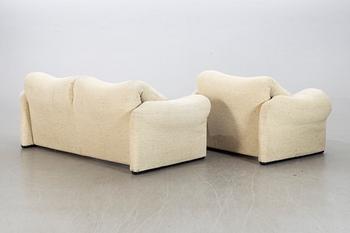 VICO MAGISTRETTI, a Maralugna sofa and easy chair for Cassina later part of the 20th century.