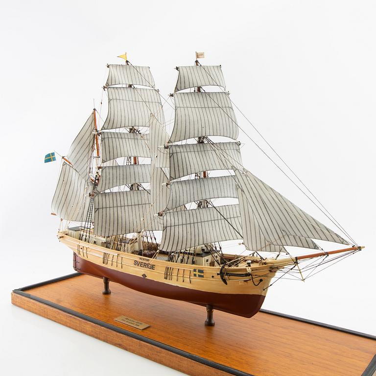 Fartygsmodell "Mentor", byggd av Sten Bergwall 1996.