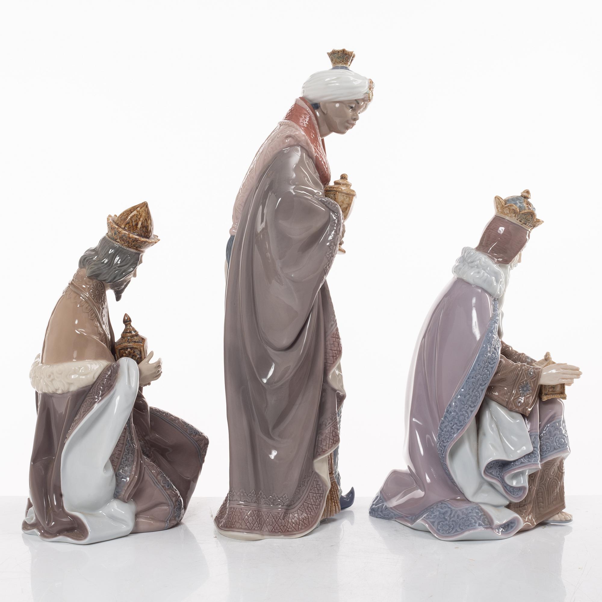 Lladró, figuriner, 4 st, "Holy family", samt "Three Kings", Spanien.