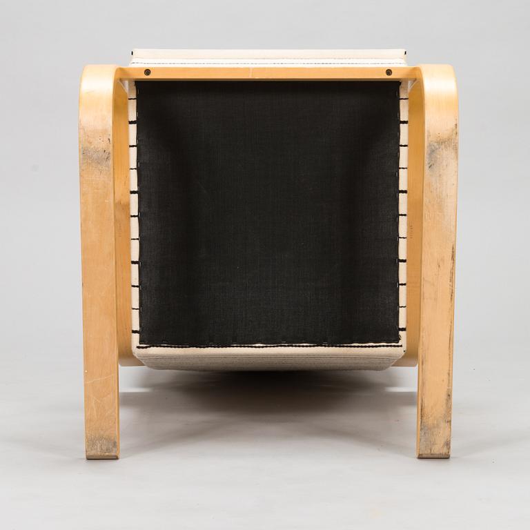 A late 20th century '401' armchair for Artek.