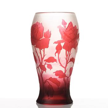 Karl Lindeberg, an Art Nouveau cameo glass vase, Kosta early 20th century.