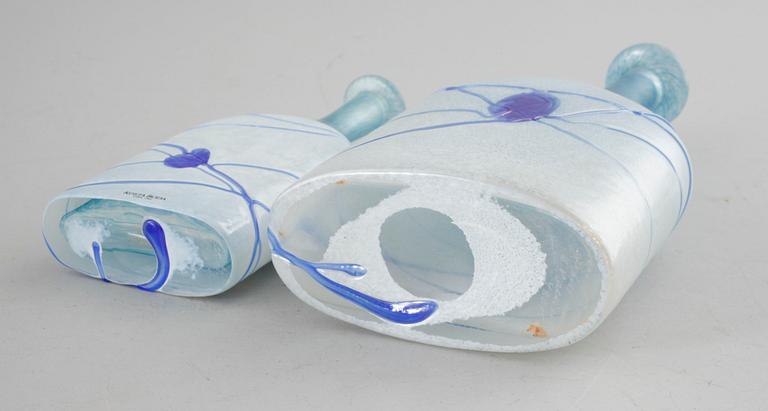 Two bottles by Bertil Vallien for Kosta Boda, Artist Collection, signed and numbered 48014 och 48015.