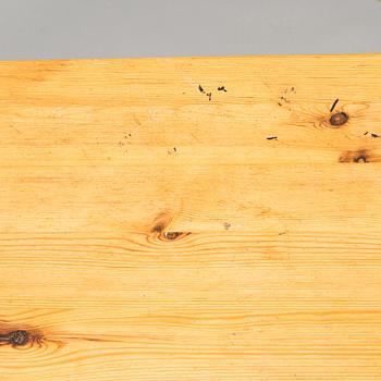 Ben af Schultén,a late 20th century '852' dining table for Artek.