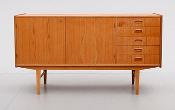SIDEBOARD, 1900-talets andra hälft.