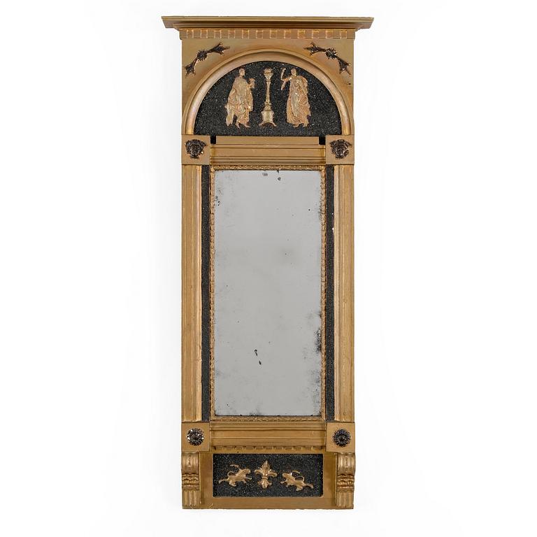 SPEGEL, empire. Märkt Isaac Wilhelm Muhr, Gävle (1779-1827). Med stämpelmärkning och hallstämpel.