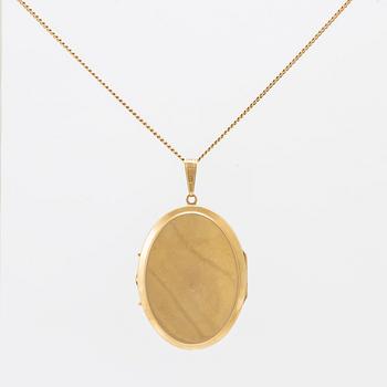 Berlock och kedja 18K guld K & E Carlson Göteborg 1945.