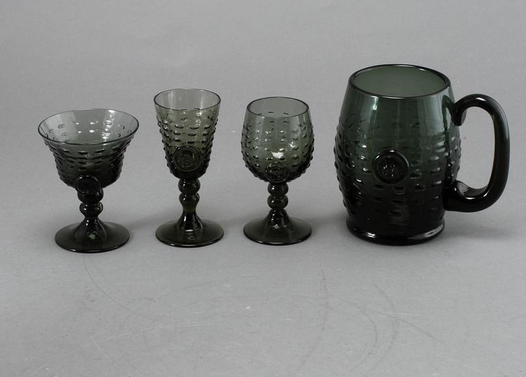 GLASSSERVIS, 29 delar, "Hertig Carls glas", Reijmyre, 1900-talets andra hälft.