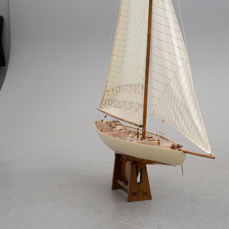 SEGELBÅTSMODELL, slup, 1900-talets mitt.