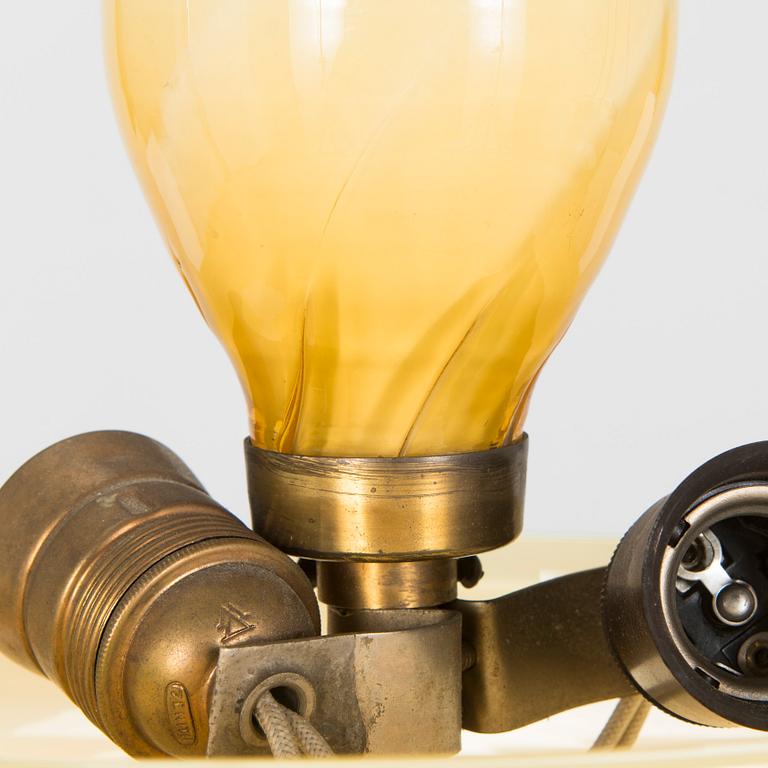 Paavo Tynell och Gunnel Nyman, taklampa, Köklax Glasbruk,  / Taito  1930-tal.