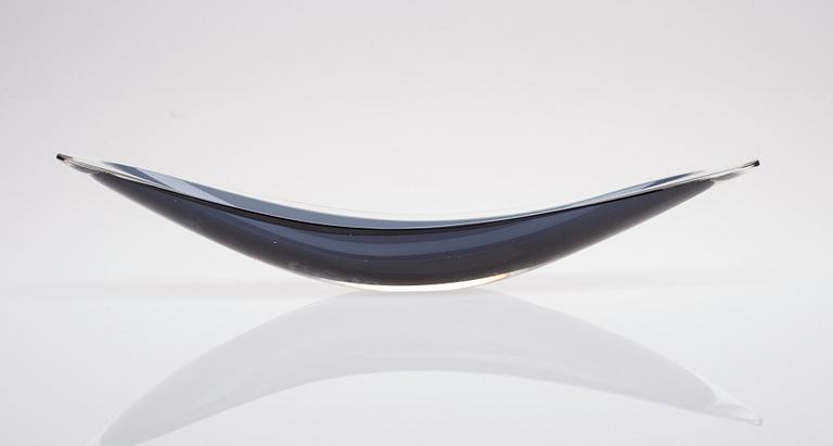 Kaj Franck, A GLASS SCULPTURE.