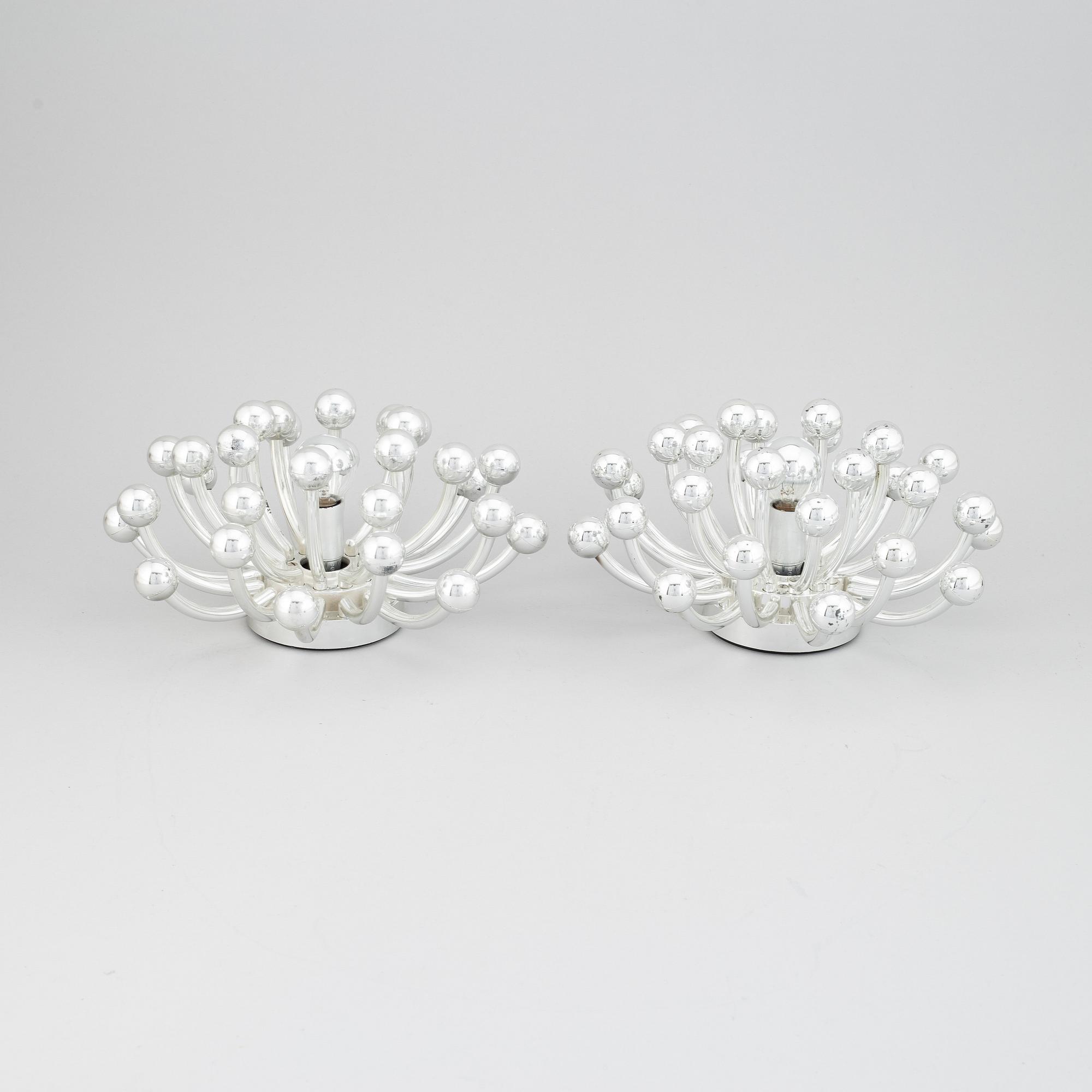 Vägglampor/taklampor, ett par, "Pistillo", Valenti, Italien, 1900-talets andra hälft.