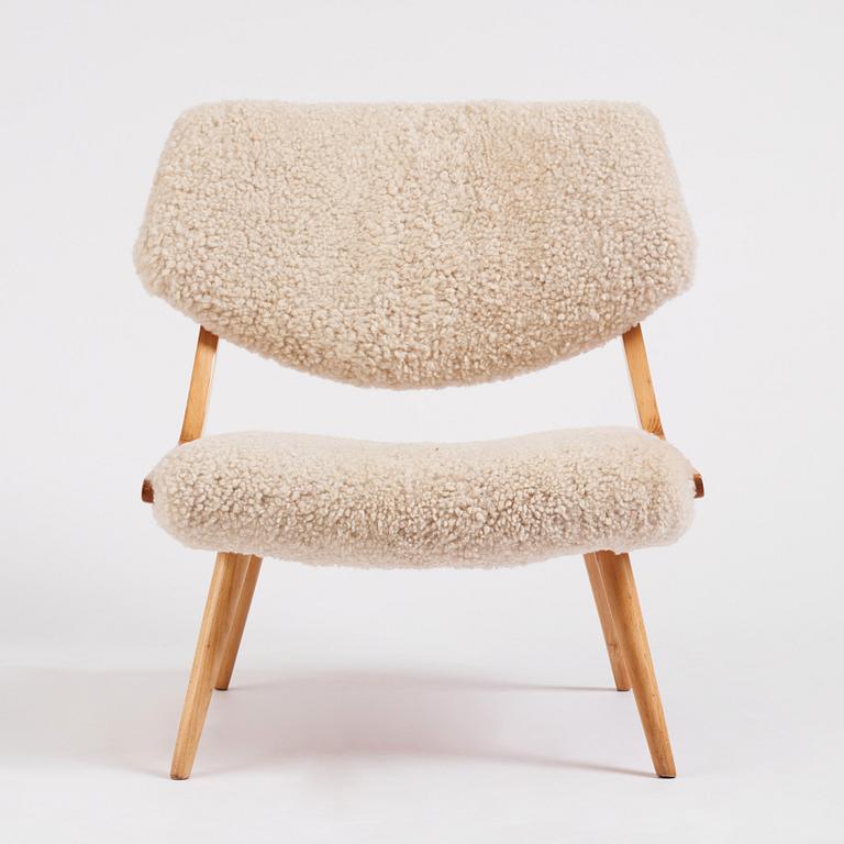 Svante Skogh, a "No. 915" armchair, AB Hjertquist & Co, Nässjö 1950s-60s.