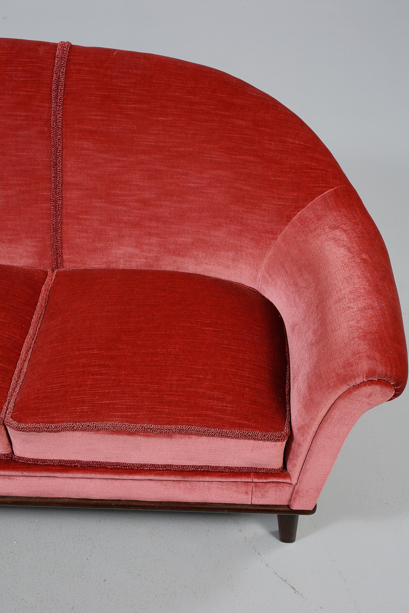 SOFFA, omkring 1900-talets mitt.
