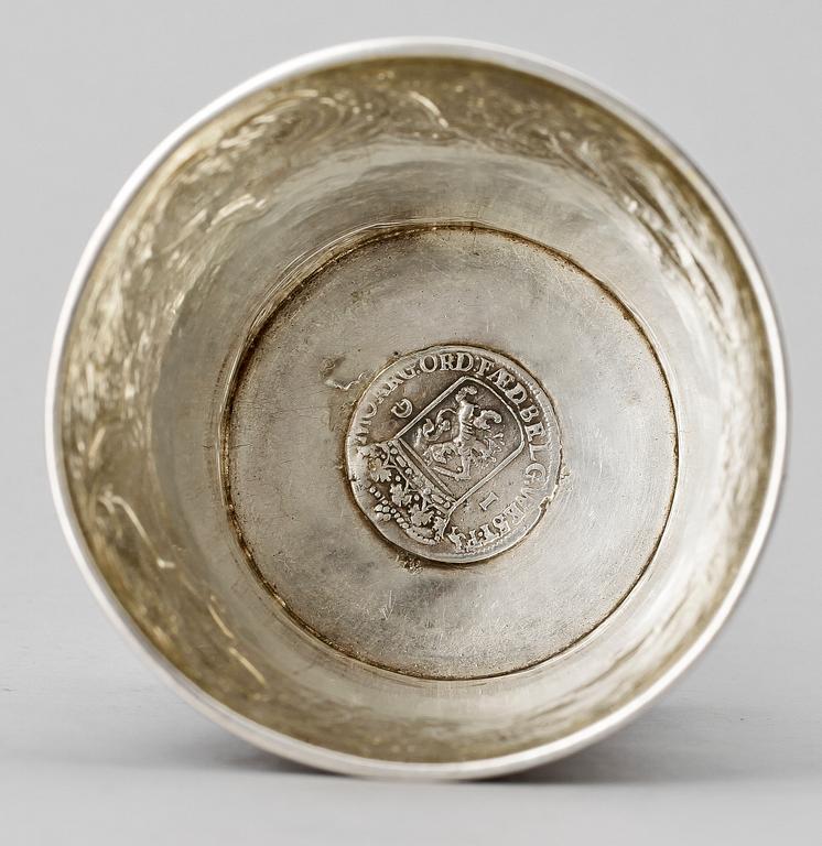 BÄGARE, silver, saknar stämplar, Nordeuropa, troligen 1700-tal. Ca 290 g.